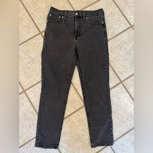Madewell Women's Perfect Vintage Straight Jeans
In black wash